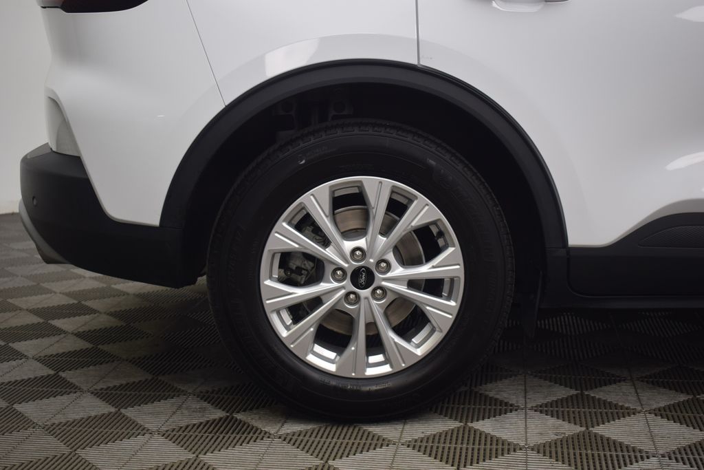 used 2023 Ford Escape car, priced at $22,800