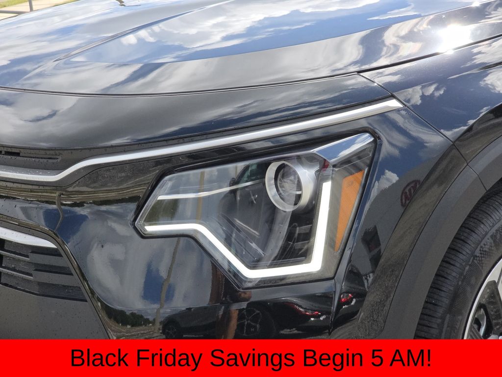 new 2025 Kia Niro car, priced at $28,010