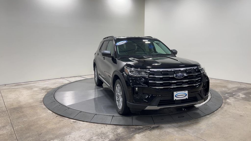 new 2025 Ford Explorer car, priced at $45,826