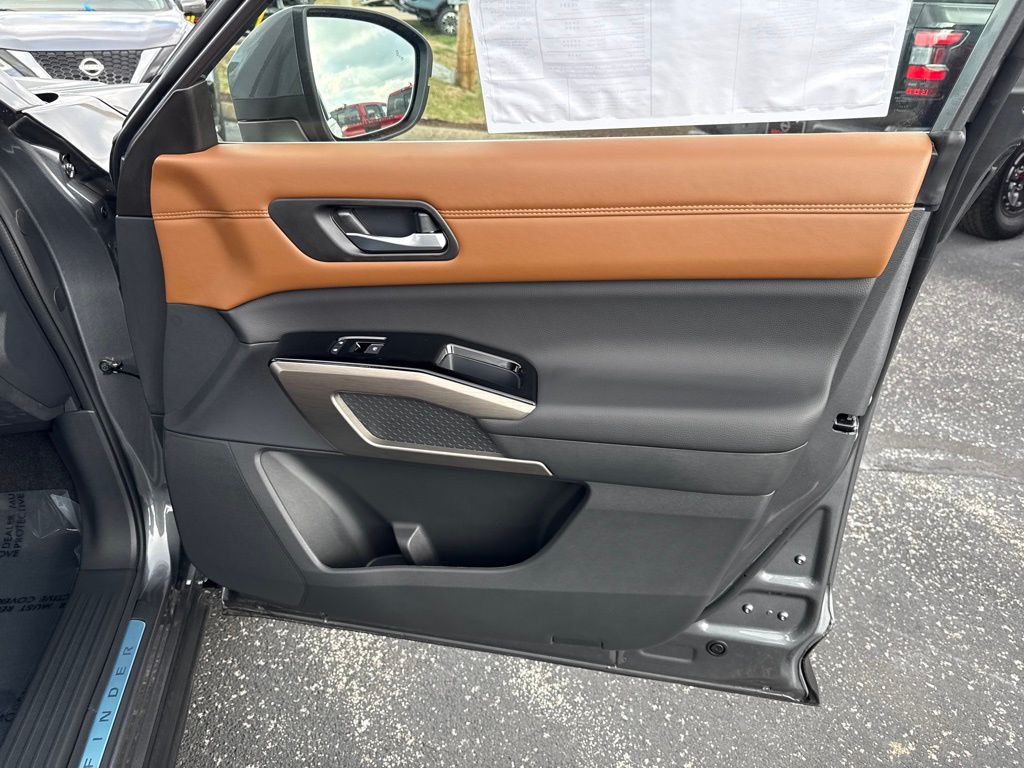 new 2025 Nissan Pathfinder car, priced at $47,841