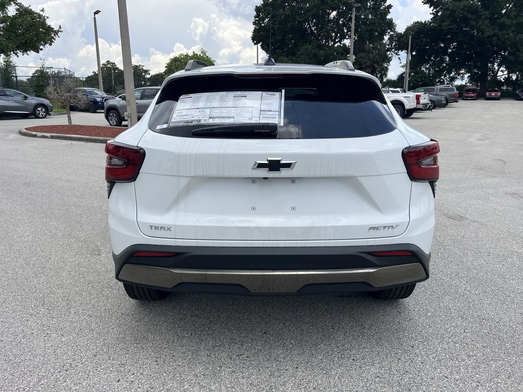 new 2025 Chevrolet Trax car, priced at $25,353