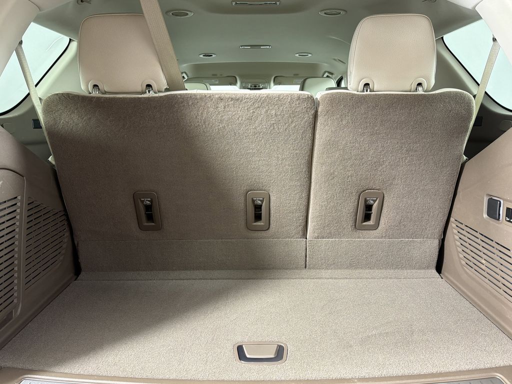 used 2022 GMC Yukon car, priced at $58,999