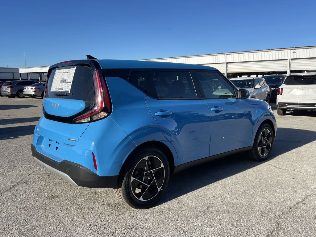 new 2025 Kia Soul car, priced at $24,542