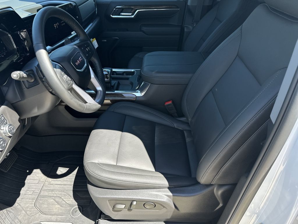new 2025 GMC Sierra 1500 car, priced at $59,430