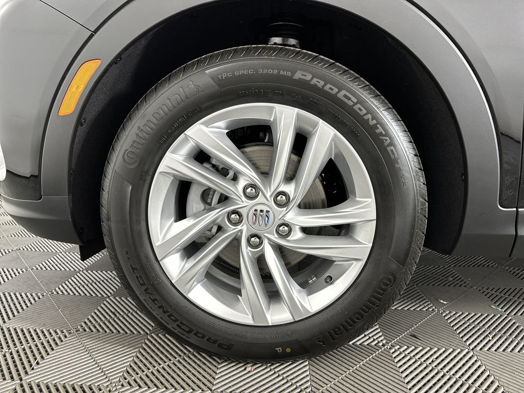 new 2025 Buick Envista car, priced at $25,685
