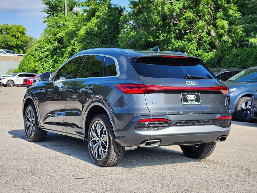 new 2025 Audi Q5 car, priced at $60,975
