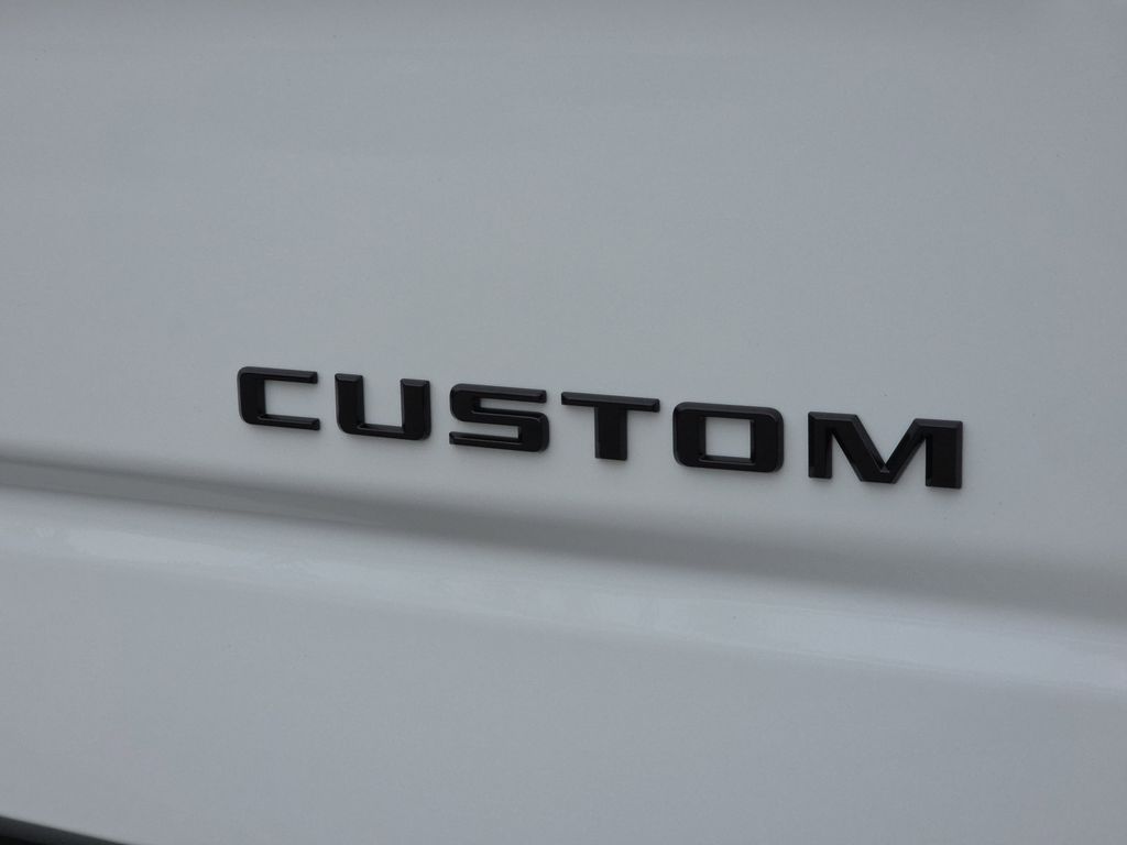new 2025 Chevrolet Silverado 1500 car, priced at $38,583
