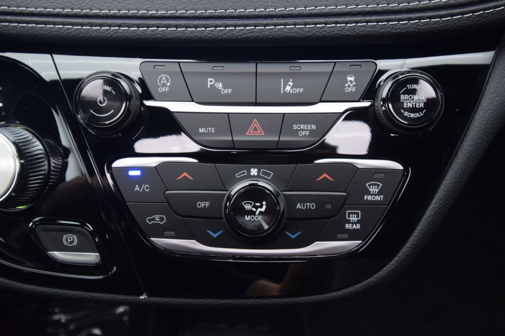 new 2026 Chrysler Pacifica car, priced at $45,425
