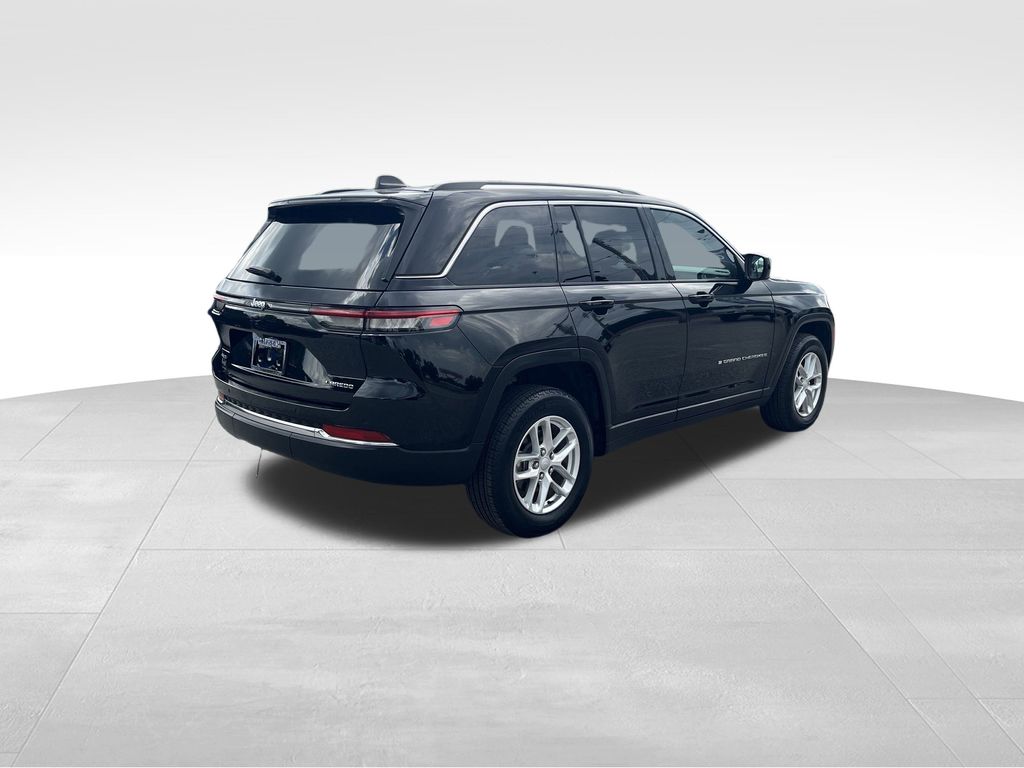 used 2024 Jeep Grand Cherokee car, priced at $29,795
