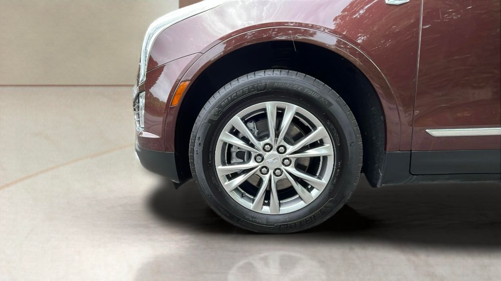 used 2022 Cadillac XT5 car, priced at $34,800