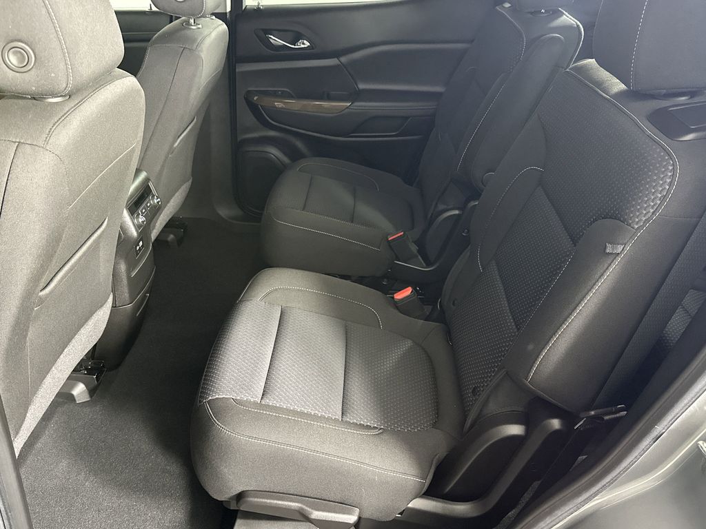 used 2023 GMC Acadia car, priced at $31,922