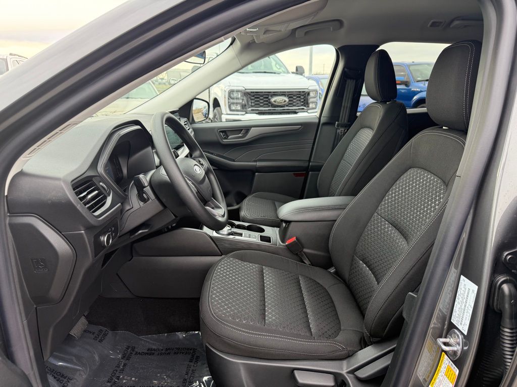 new 2025 Ford Escape car, priced at $26,544