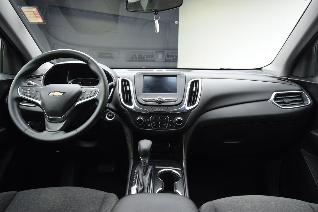 used 2023 Chevrolet Equinox car, priced at $17,800