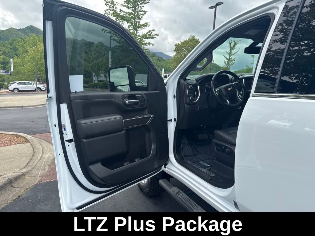 used 2021 Chevrolet Silverado 2500HD car, priced at $54,308