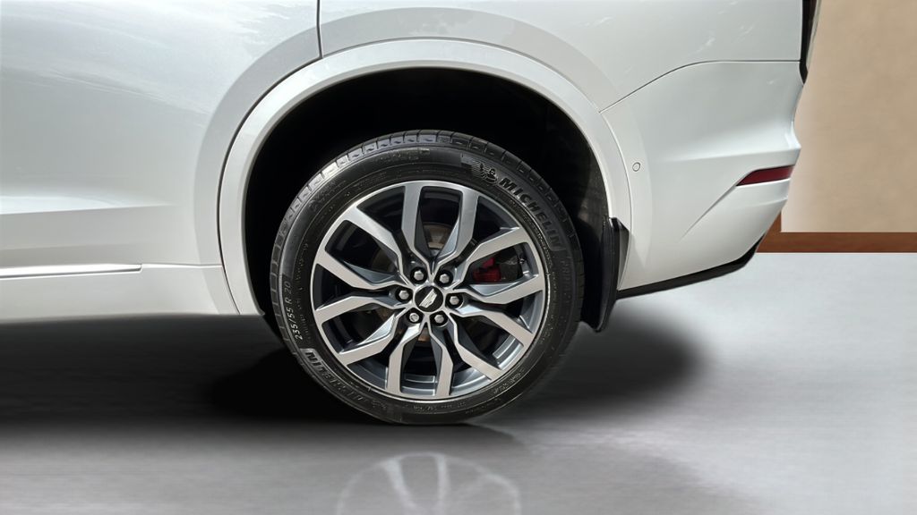 used 2023 Cadillac XT6 car, priced at $39,300