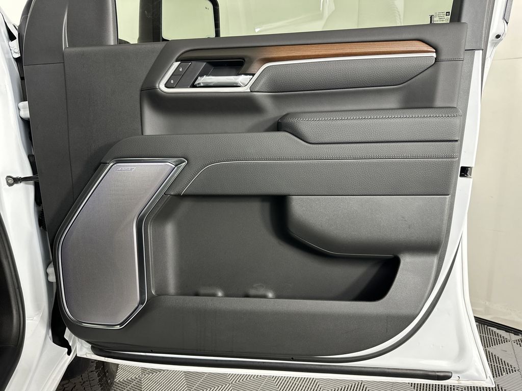 new 2025 GMC Sierra 2500HD car, priced at $86,069
