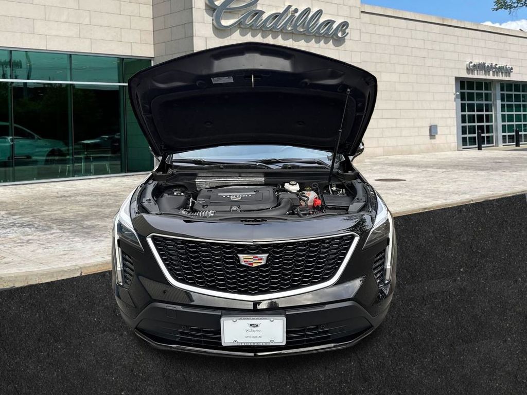 used 2023 Cadillac XT4 car, priced at $37,750