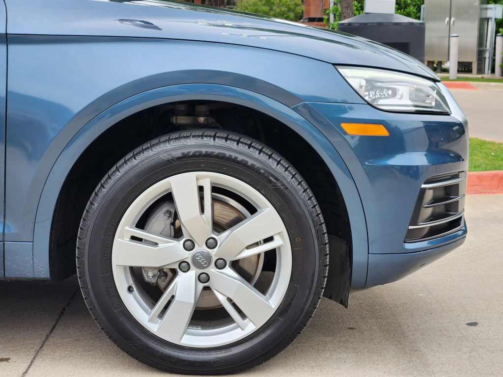 used 2018 Audi Q5 car, priced at $15,363