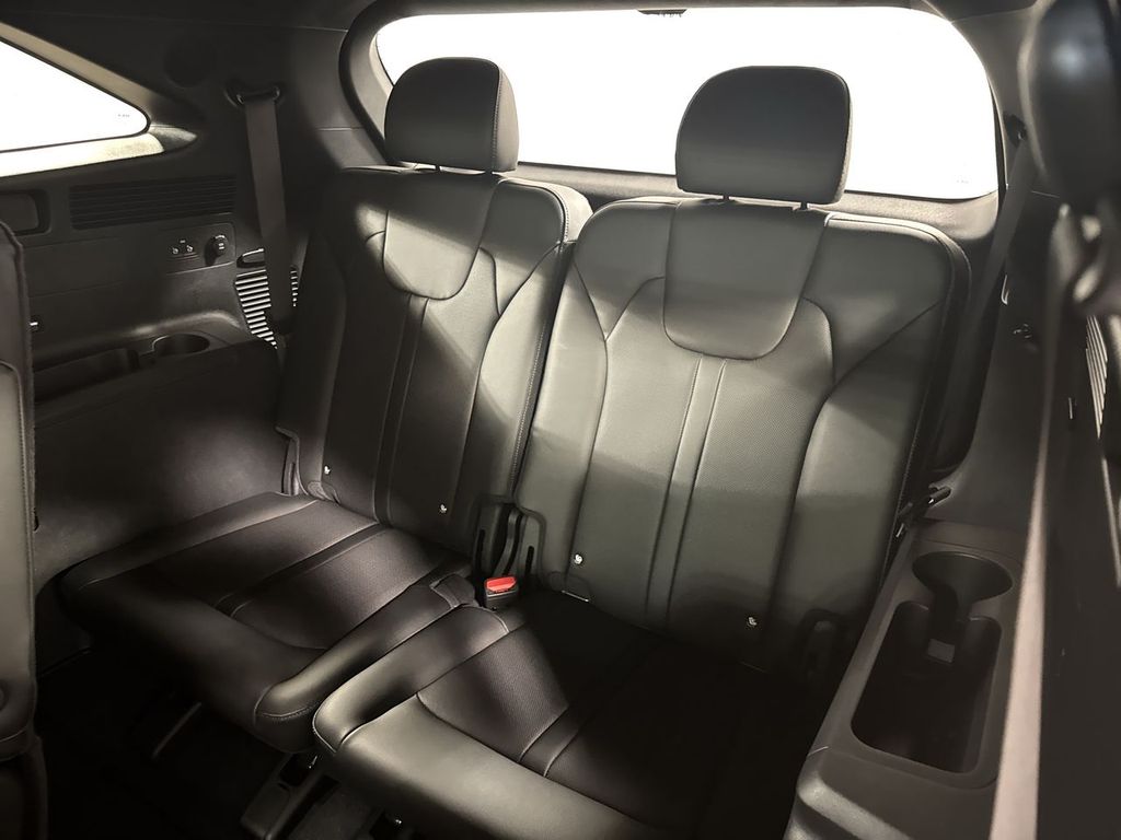new 2025 Kia Sorento car, priced at $47,265