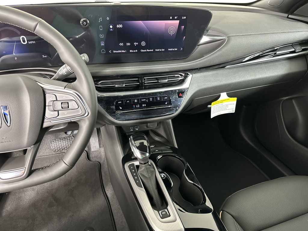 new 2025 Buick Envista car, priced at $31,685
