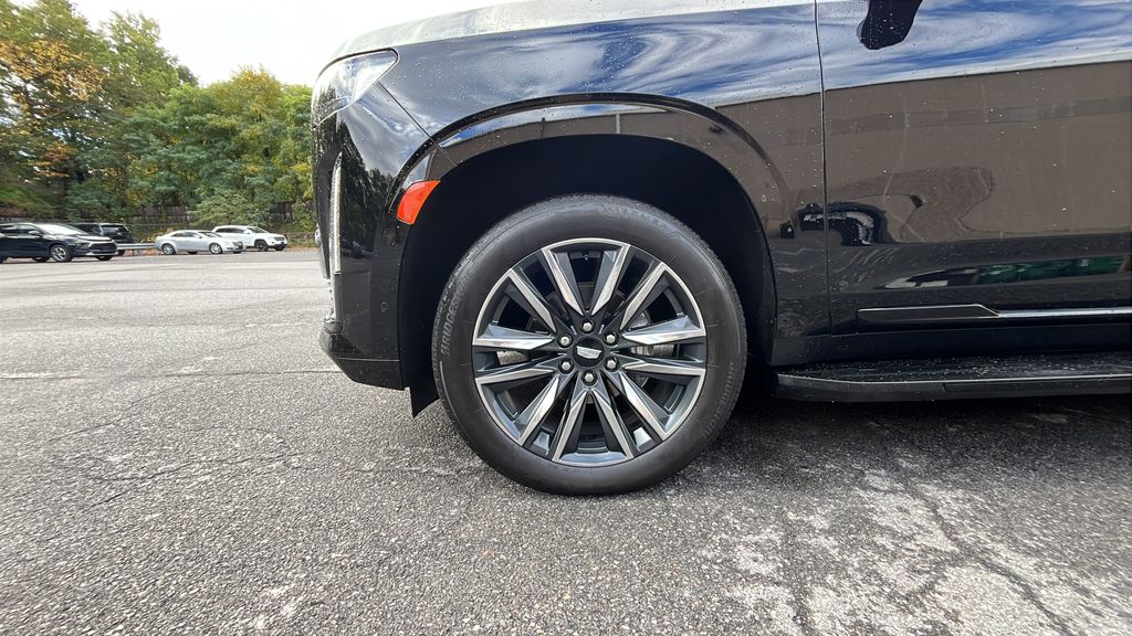 used 2024 Cadillac Escalade ESV car, priced at $84,400