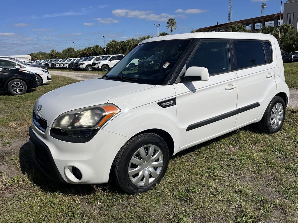 used 2013 Kia Soul car, priced at $6,398