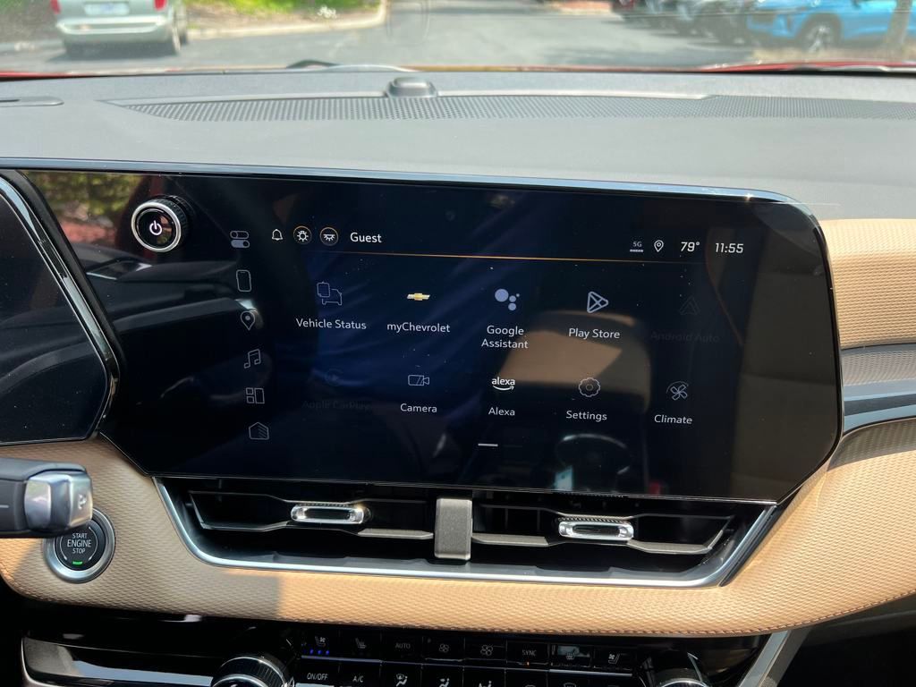 new 2025 Chevrolet Equinox car, priced at $40,370