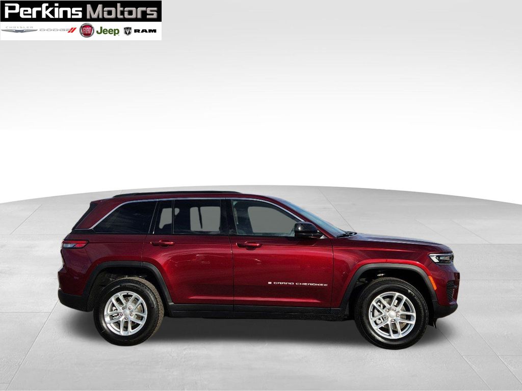 new 2025 Jeep Grand Cherokee car, priced at $36,164