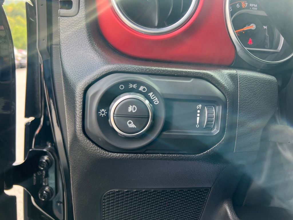 used 2023 Jeep Gladiator car, priced at $38,790