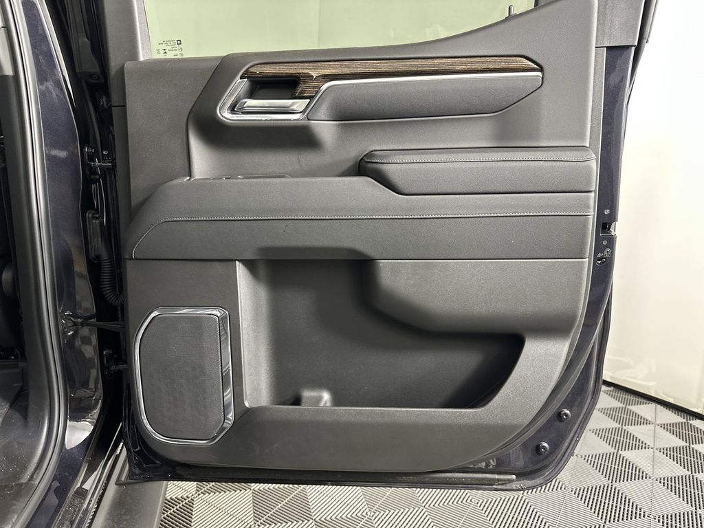 new 2025 GMC Sierra 1500 car, priced at $61,974