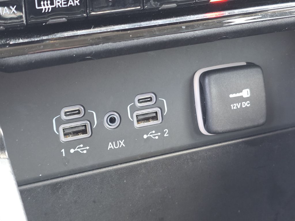 used 2023 Jeep Grand Cherokee car, priced at $27,595