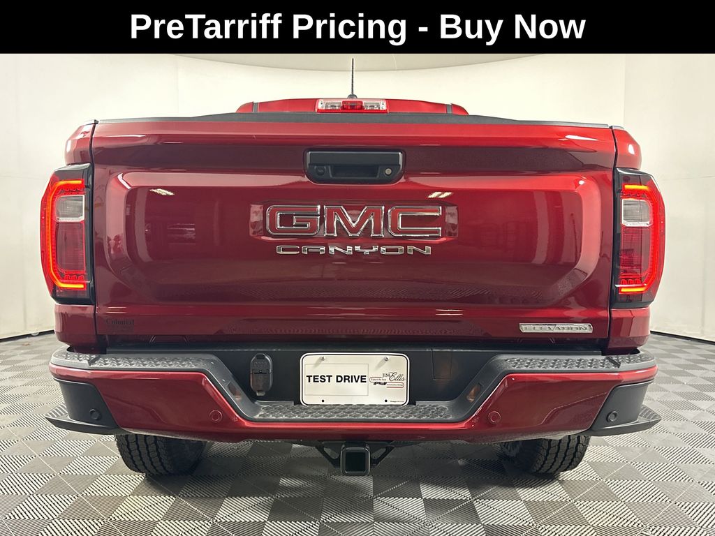 new 2025 GMC Canyon car, priced at $40,995