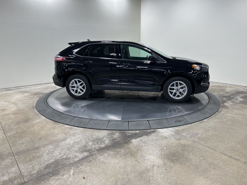 used 2022 Ford Edge car, priced at $28,914