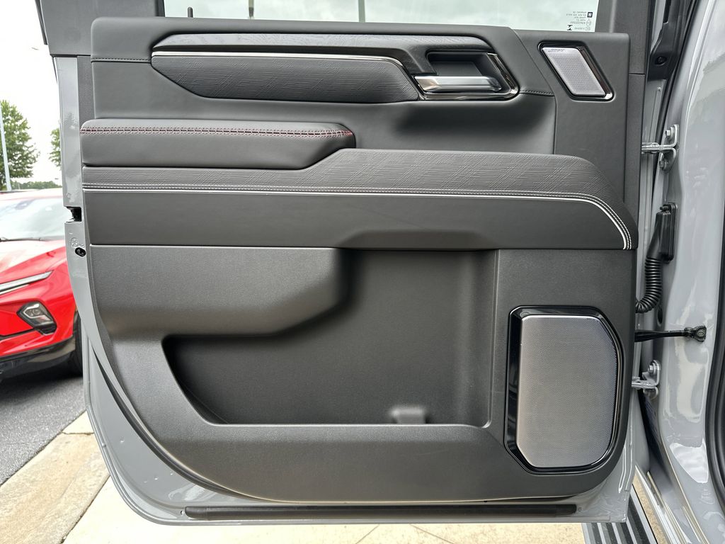 new 2025 GMC Sierra 2500HD car, priced at $92,996