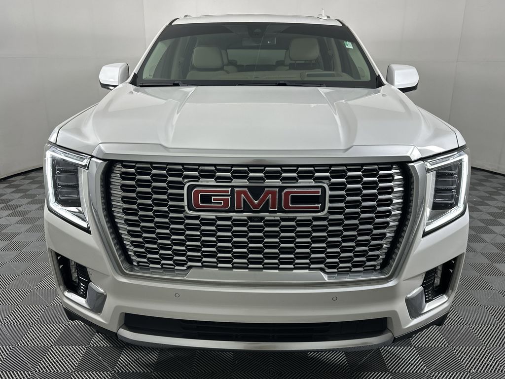 used 2022 GMC Yukon XL car, priced at $56,928