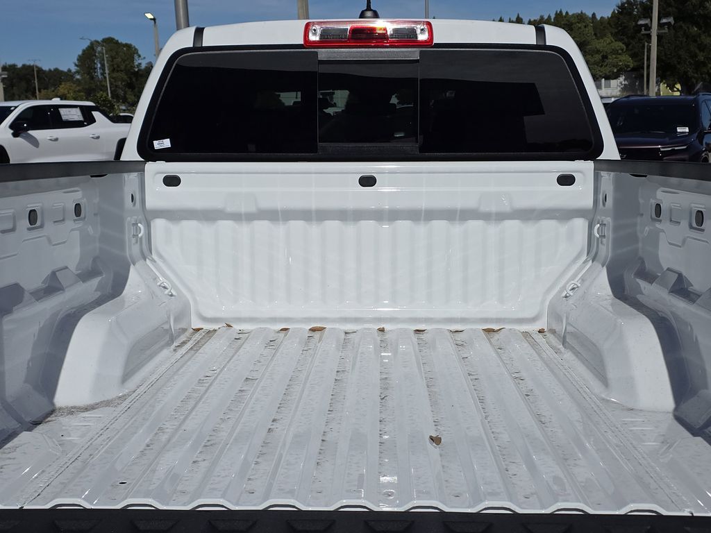 new 2026 Chevrolet Colorado car, priced at $28,800