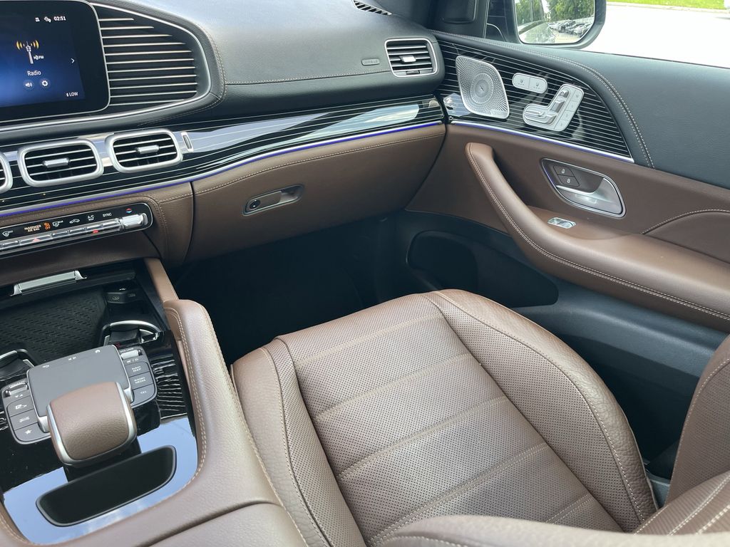used 2024 Mercedes-Benz GLE car, priced at $61,992