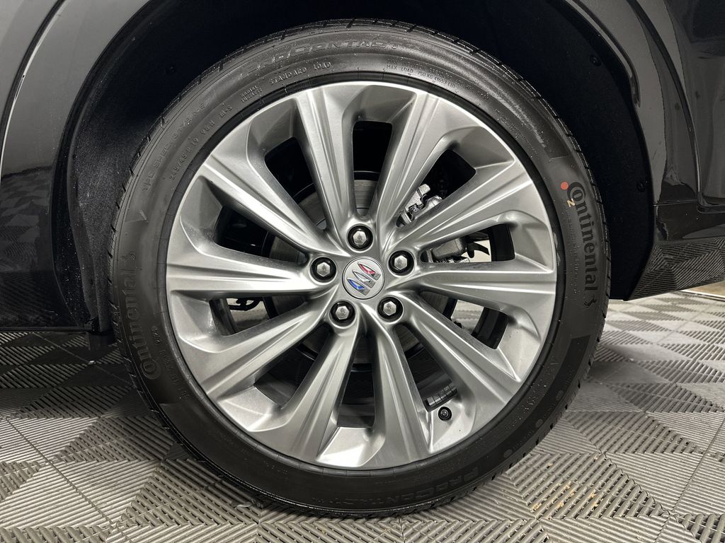new 2025 Buick Envista car, priced at $31,085