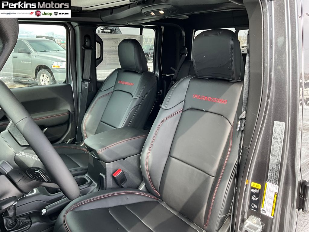 new 2025 Jeep Gladiator car, priced at $61,984