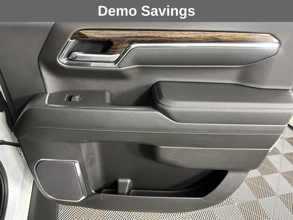 new 2025 GMC Sierra 1500 car, priced at $58,230