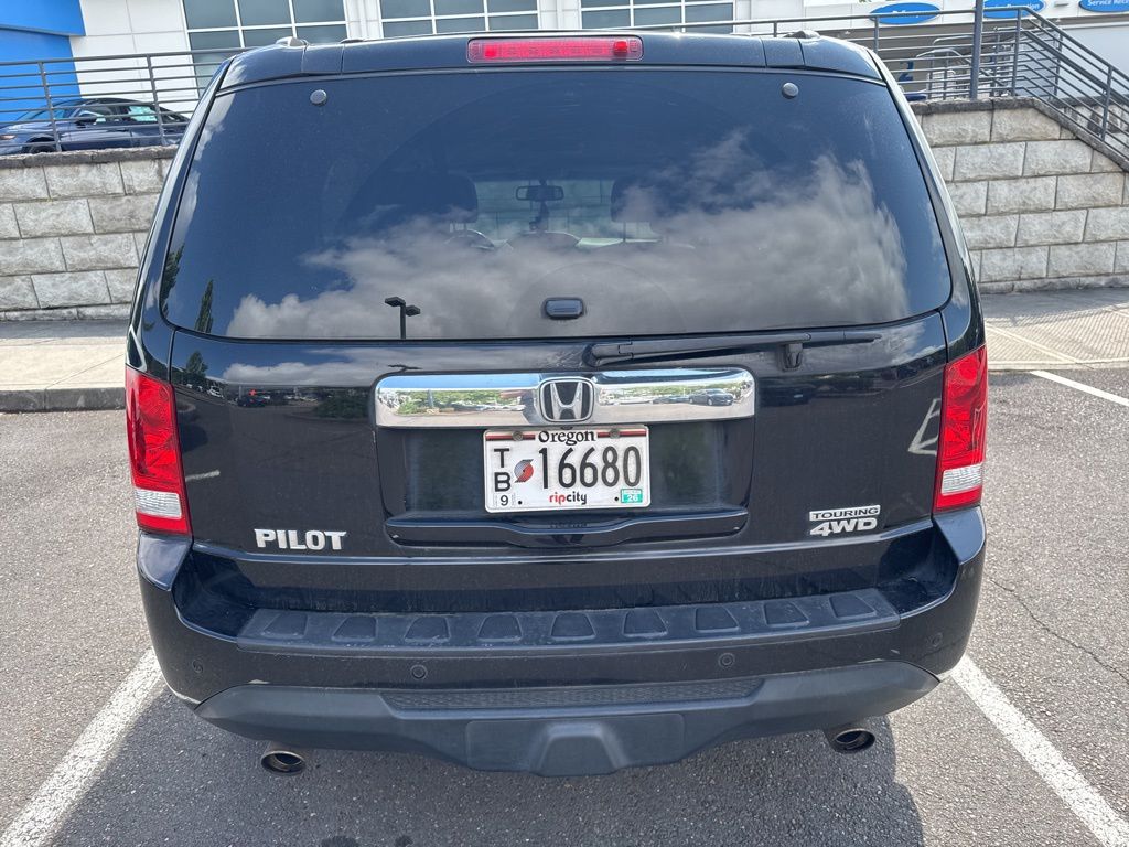 used 2015 Honda Pilot car, priced at $14,995