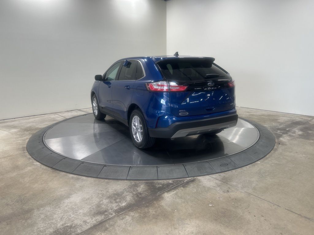 used 2023 Ford Edge car, priced at $29,956