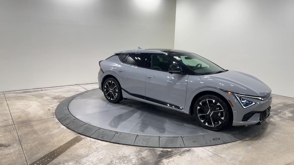 new 2025 Kia EV6 car, priced at $58,170