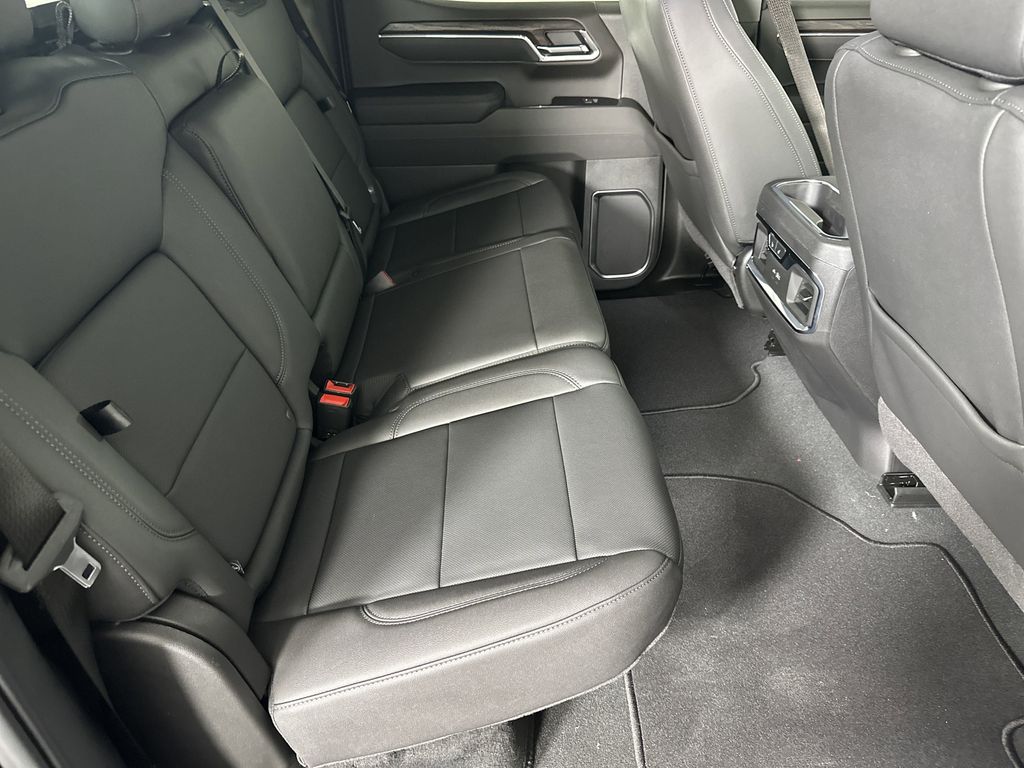 new 2025 GMC Sierra 1500 car, priced at $59,319