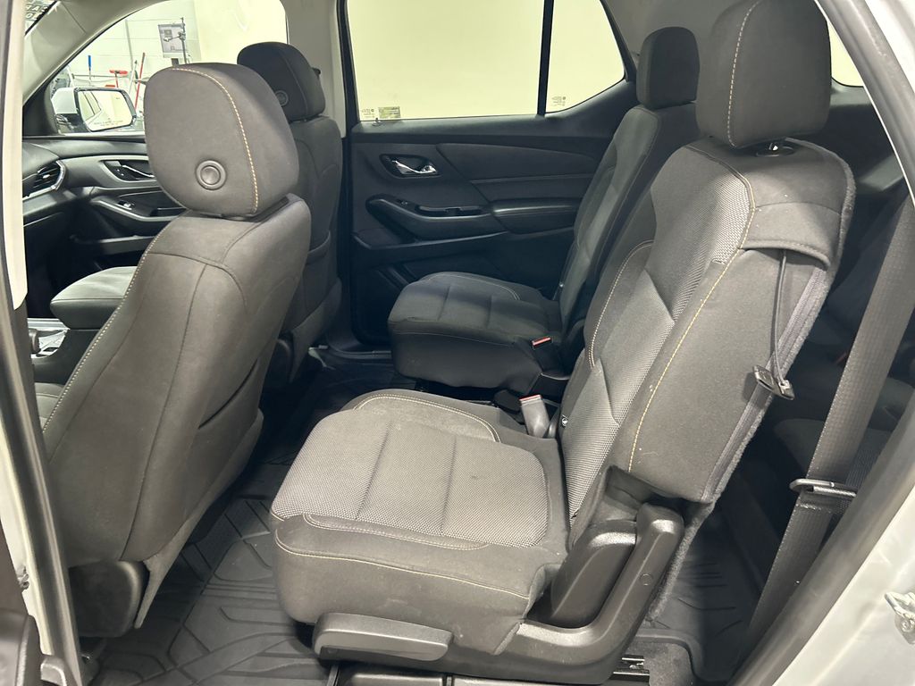 used 2019 Chevrolet Traverse car, priced at $19,998