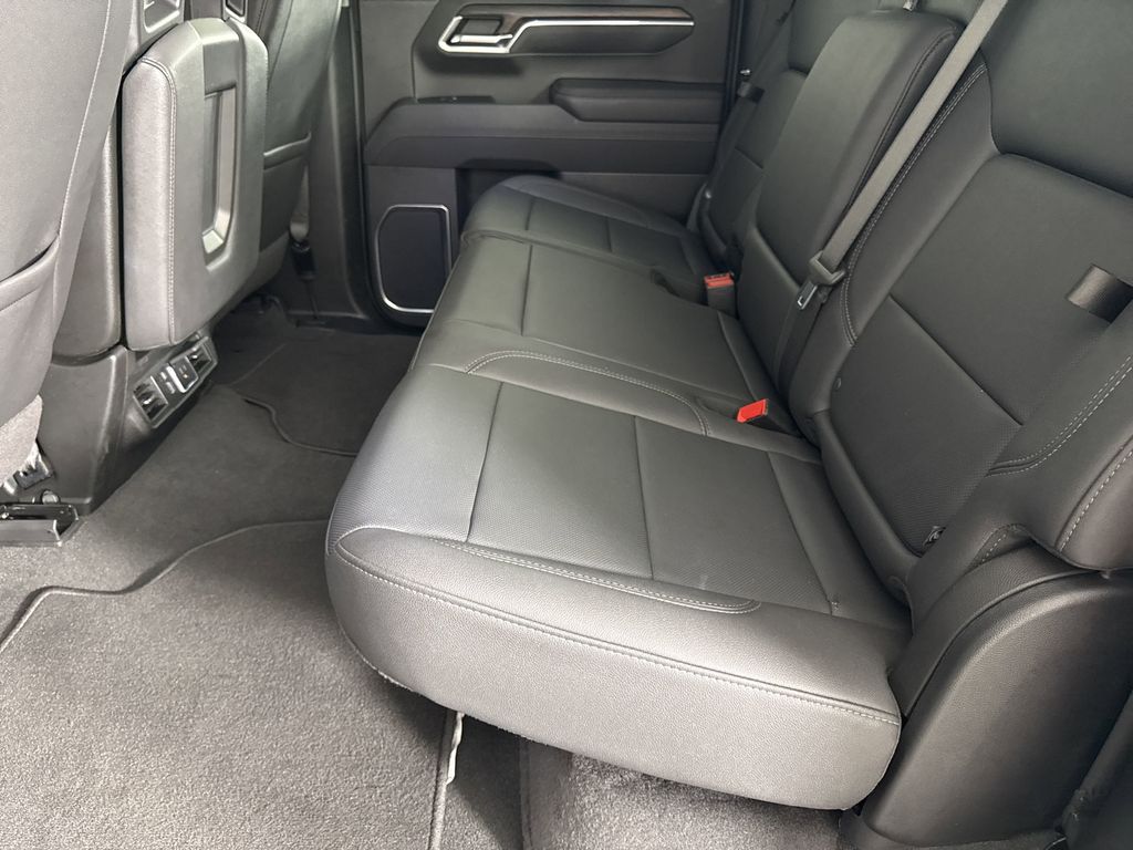 used 2025 GMC Sierra 1500 car, priced at $50,797