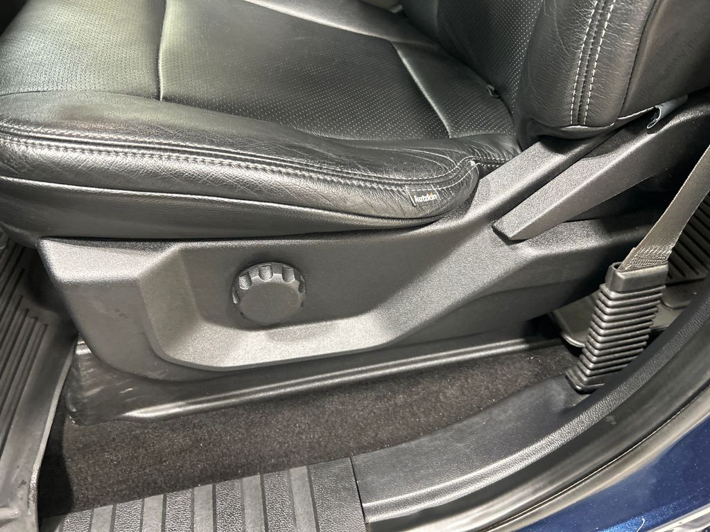 used 2020 Ford F-150 car, priced at $32,451