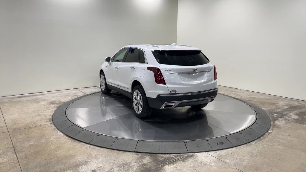 used 2020 Cadillac XT5 car, priced at $29,969