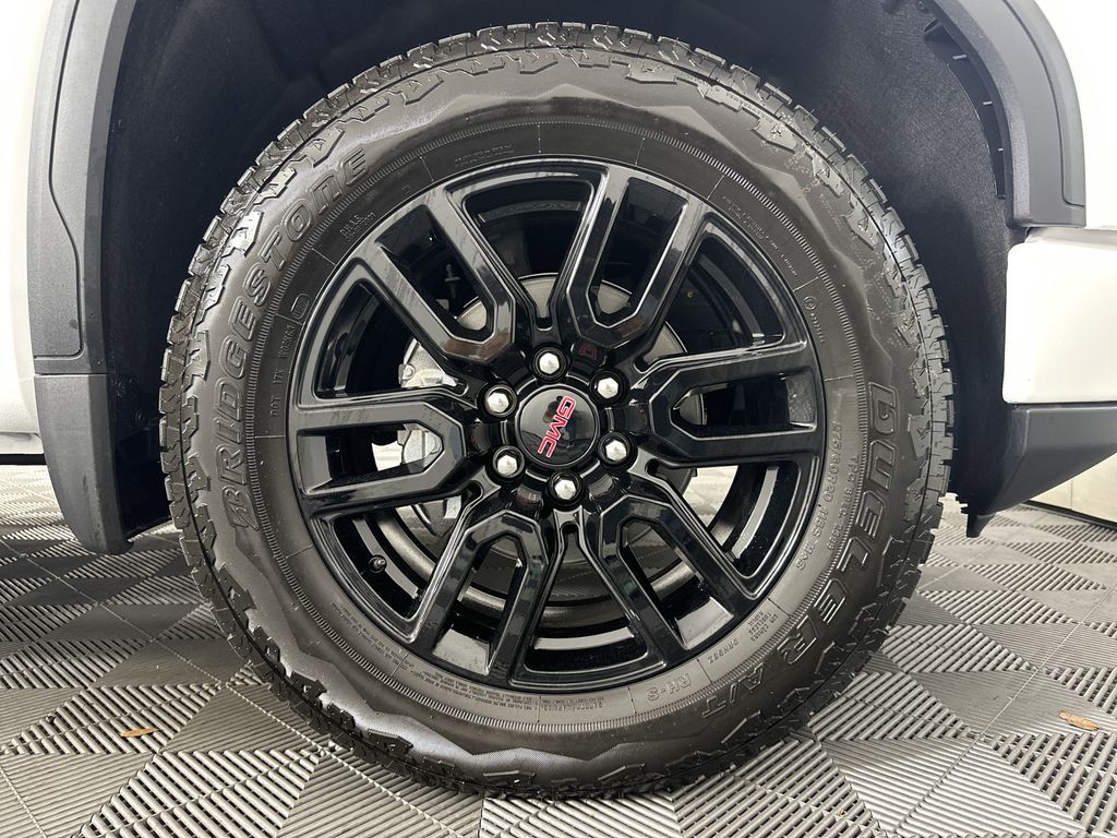 new 2025 GMC Sierra 1500 car, priced at $61,929