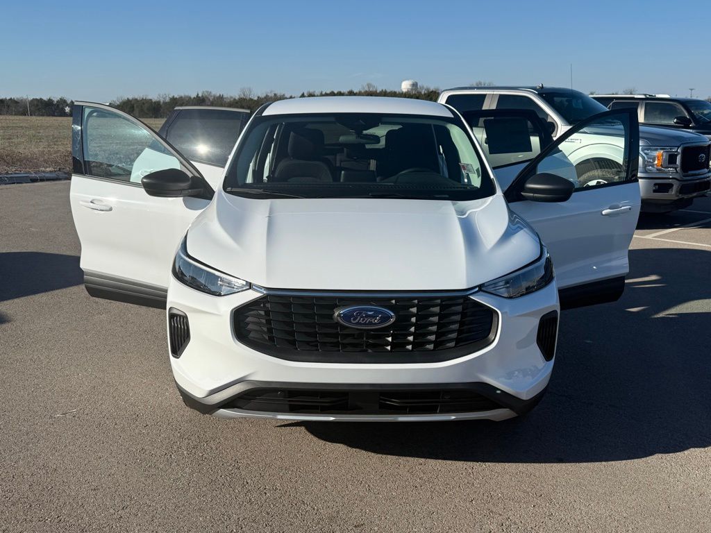 new 2025 Ford Escape car, priced at $27,834